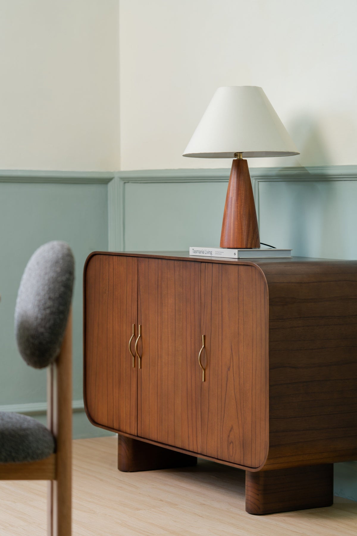Marguerite Storage Console