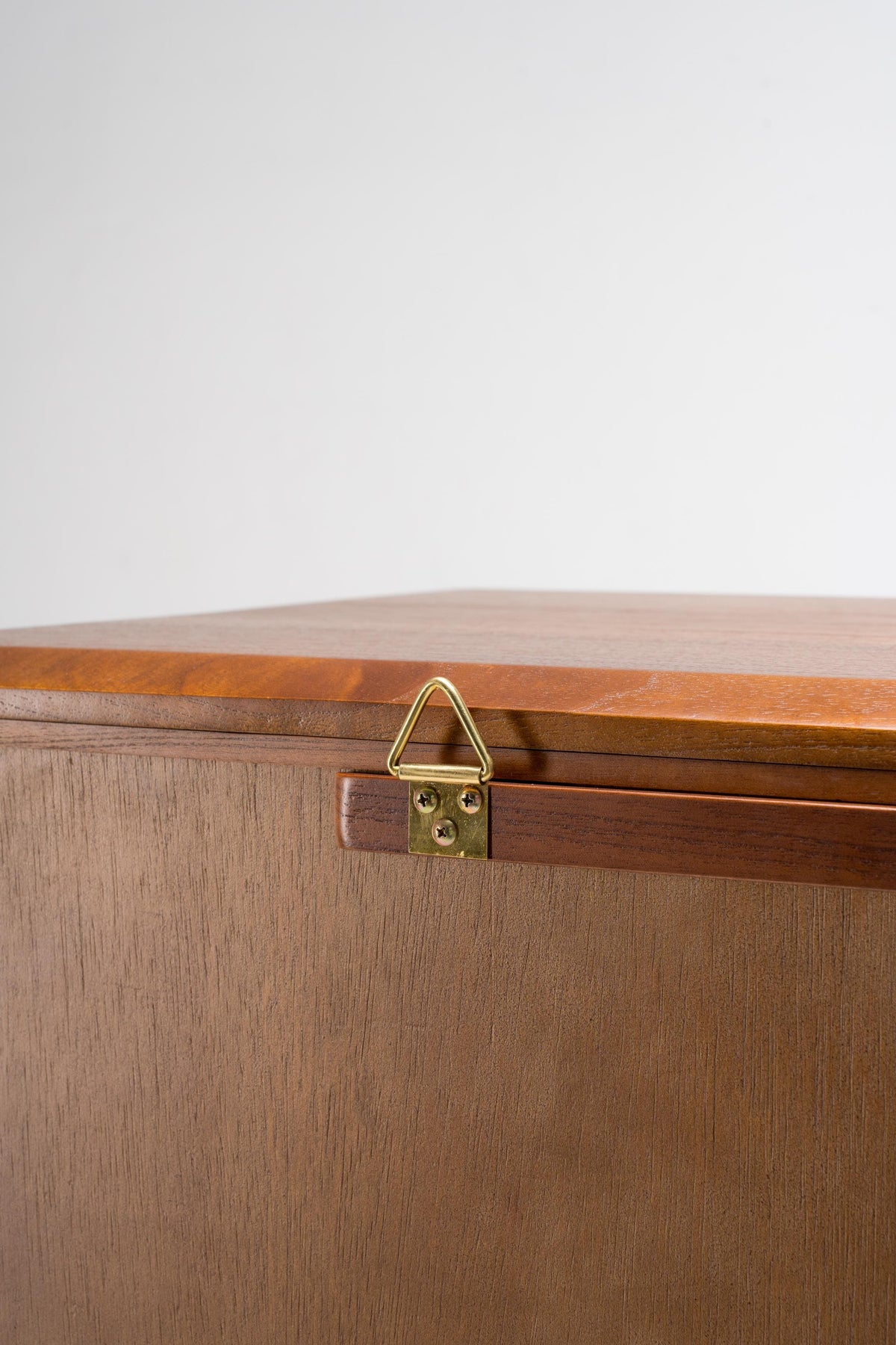 Verona Tall Chest of 5 Drawers